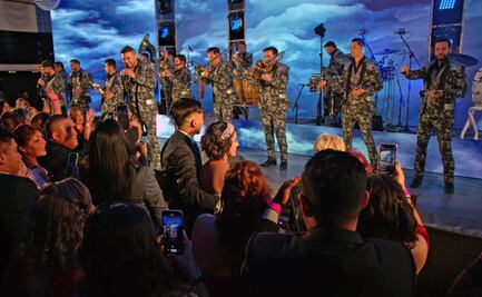 Banda El Recodo anima historia de amor que culmina en el altar 