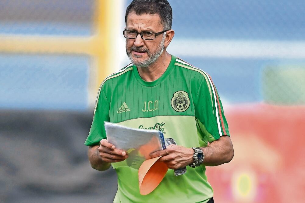 Ordena el timonel nacional trabajo a doble sesión (ETZEL ESPINOSA. IMAGO7)