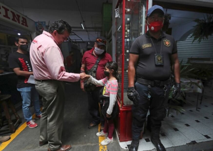 Hacer campaña electoral con riesgo de no sobrevivir