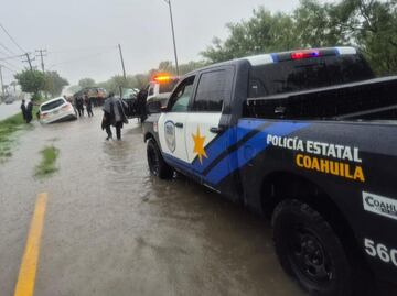 Tormenta deja inundaciones en Piedras Negras, Coahuila; activan operativos de atención y auxilio