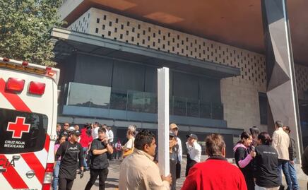 Conato de incendio en Plaza Miyana en Polanco provoca evacuación masiva; no hay heridos