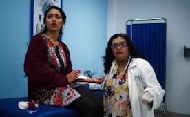 Corto mexicano "Farmacias" llega a Telluride con anécdotas reales de una doctora del IMSS