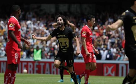 Pumas derrota a Toluca y sueña con un boleto al repechaje