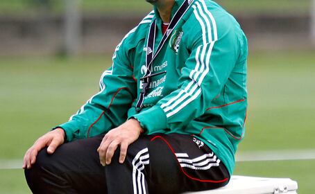 Extécnico de la Selección Mexicana es acusado de agredir a un comentarista deportivo