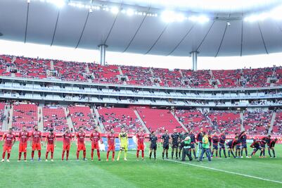 Las Chivas jugaron en lunes por evento de Omnilife