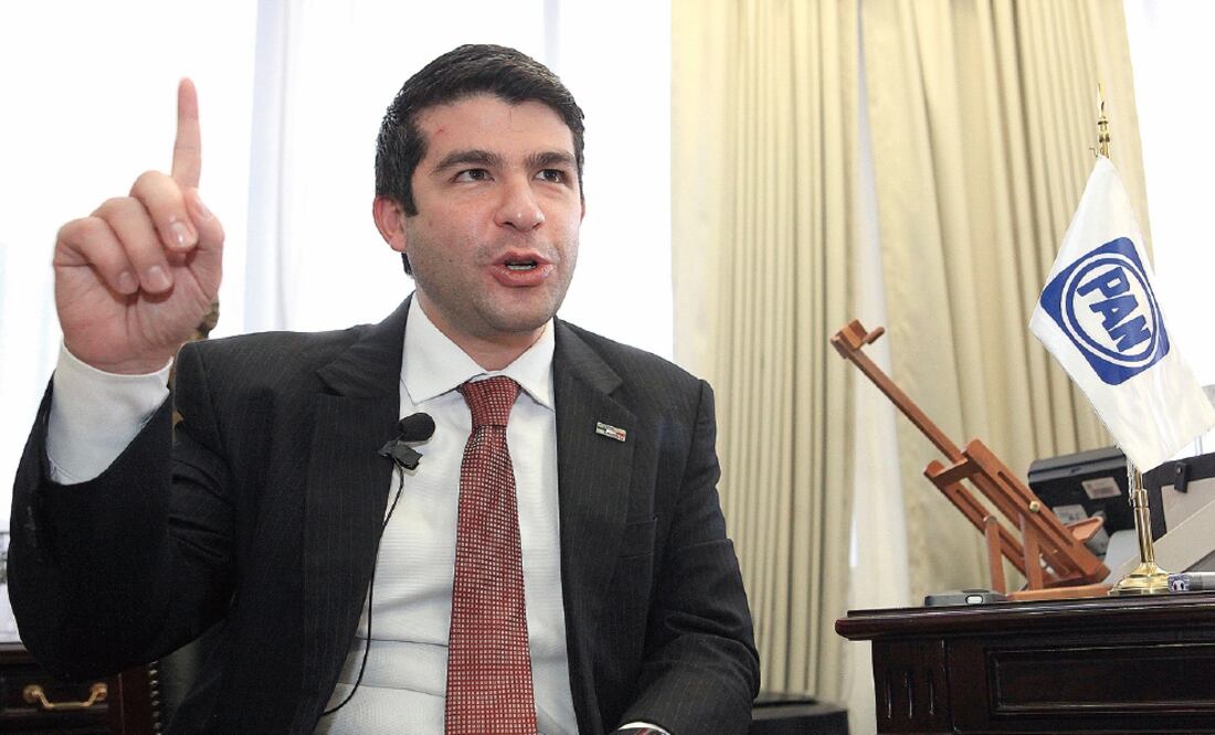 Mauricio Tabe explicó que respeta las aspiraciones de Luege Tamargo y que las decisiones las toman los órganos internos de Acción Nacional (ARCHIVO EL UNIVERSAL)