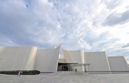 Inbal sugiere pausar la exposición “Hechos en México. Siglo de oro del arte mexicano: Kahlo, Rivera y Orozco”, por la posible exhibición de obras falsas 