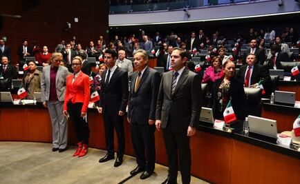 Eduardo Enrique Murat rinde protesta como senador en suplencia de Manuel Velasco