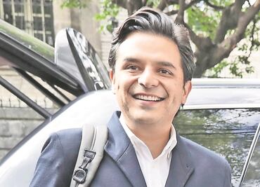 Zoé Robledo anuncia reformas a Constitución