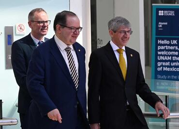 Rector de la UNAM inaugura Feria Alumni UK 2025; resaltan prestigio y excelencia académica