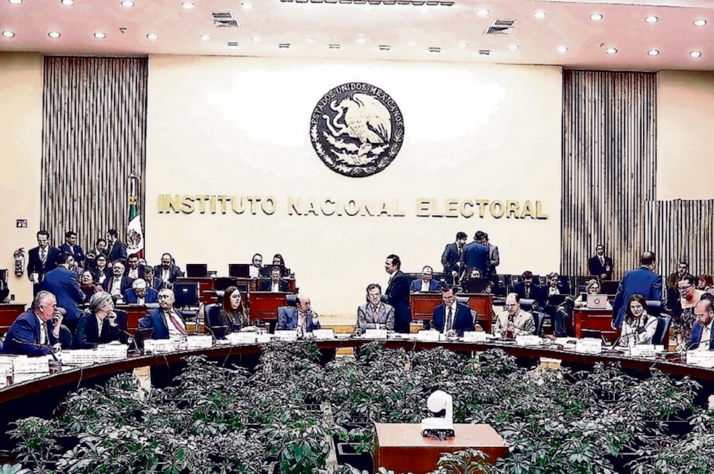 Hasta el primer semestre de 2017, el INE informó que de las 60 quejas por acoso y hostigamiento, 34 se formalizaron y de éstas, 27 están siendo investigadas (ARCHIVO EL UNIVERSAL)