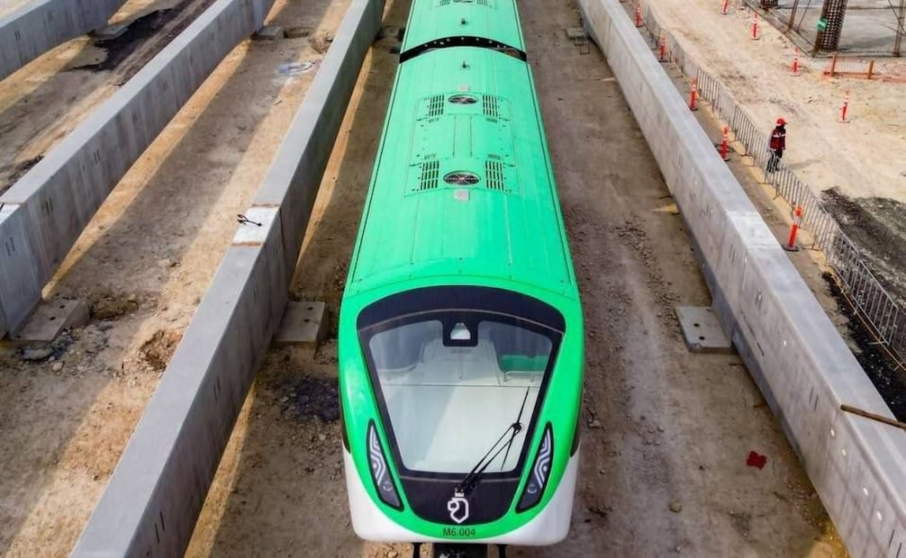 Tren del nuevo monorriel para llevar a cabo las primeras pruebas en la estación de talleres de la Línea 6 del Metro. Foto: Especial
