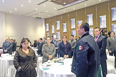 Bomberos acusan falta de gasolina; piden ayuda urgente a la Coparmex