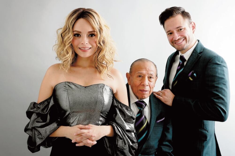 María Fernanda, Andrés Terrones y Luis Chávez, de la Sonora Santanera de Carlos Colorado / JUAN BOITES. EL UNIVERSAL