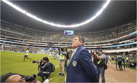 No hay prisa por renovar con América, asegura el 'Piojo' Herrera 