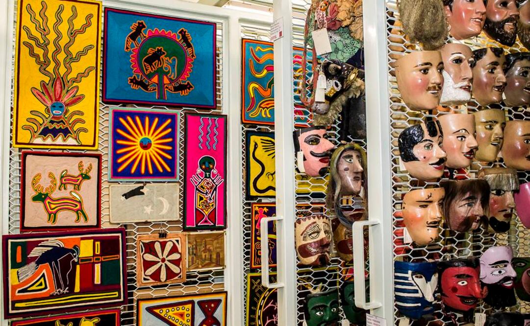 La maestra de origen austriaco llegó a México en 1939, exiliada con su familia, y a lo largo de los años reunió este acervo que se podía ver en tres departamentos en la colonia Condesa; Lechuga falleció en 2004. FOTO: Areli Martínez/EL UNIVERSAL.