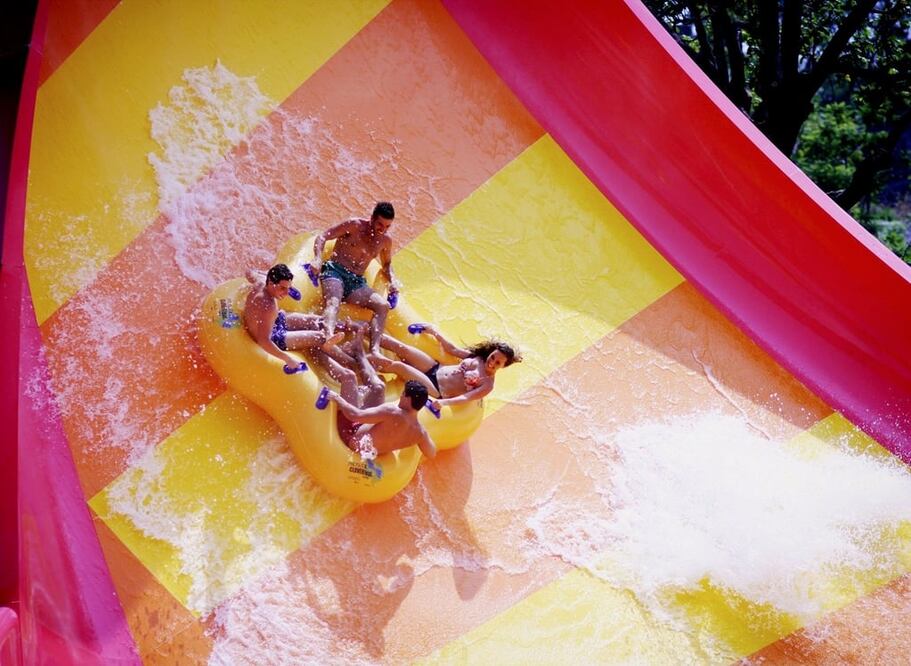 Six Flags Hurricane Harbor ofrece 13 atracciones acuáticas para toda la familia. (Foto: Cortesía Six Flags México)