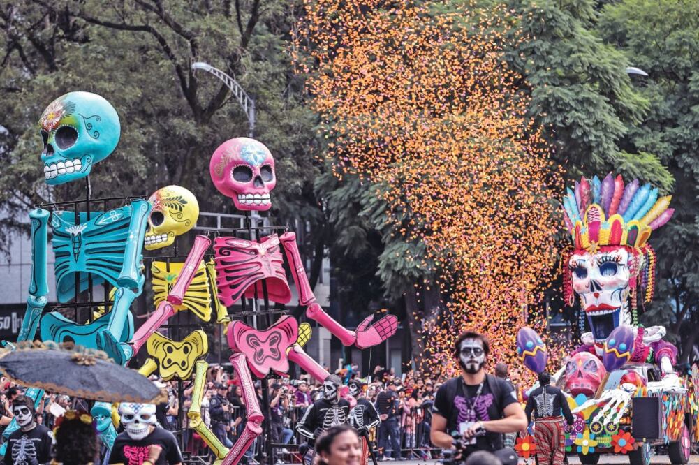 Se espera la asistencia de un millón de personas al desfile de Día de Muertos. (ARCHIVO EL UNIVERSAL)