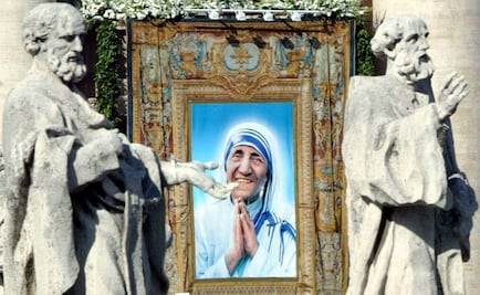 Miles llegan al Vaticano por canonización de Madre Teresa de Calcuta