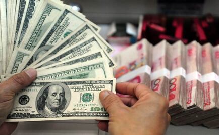 Cotiza dólar en 15.98 pesos en el AICM