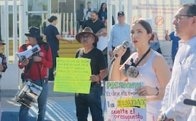 Trabajadores y derechohabientes del ISSSTE realizan nuevo bloqueo en Hermosillo; exigen respuesta del gobierno federal