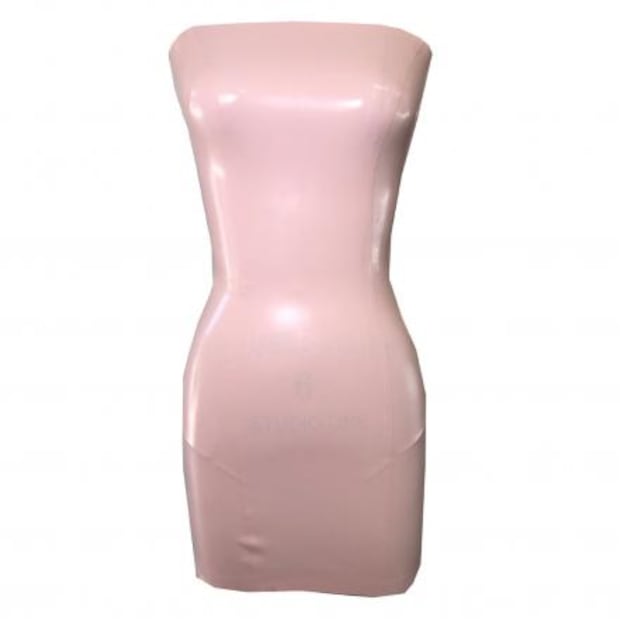 El vestido de látex de Kylie Jenner arrasa en Instagram