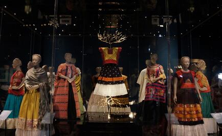Exposición sobre Frida Kahlo rompe récord en Londres