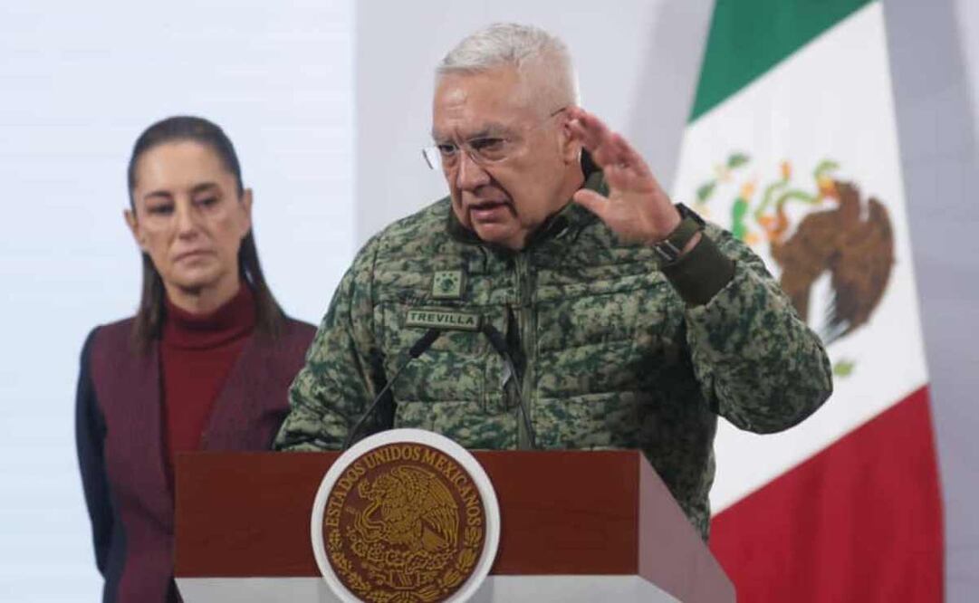 Ricardo Trevilla Trejo, secretario de la Defensa Nacional, durante la mañanera del 11 de noviembre del 2025. Foto: Carlos Mejía/ EL UNIVERSAL