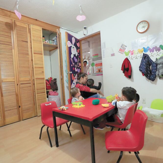 Se ha generado una crisis en materia de asistencia social en perjuicio de madres trabajadoras, acusan senadores. ARCHIVO EL UNIVERSAL