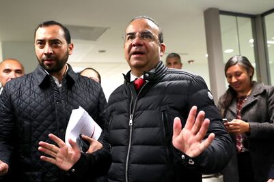 Un gobernador no tiene que hacer marchas cuando hay leyes: Navarrete Prida