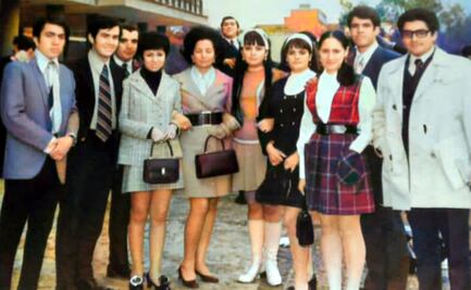 Pedro Sola comparte inédita foto con Ifigenia Martínez en la UNAM