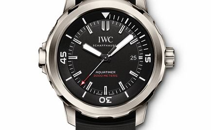 IWC bucea a 2,000 metros con reloj ultradelgado