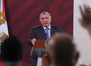 Adán Augusto López niega desplomes de pilotes en Tramo 2 del Tren Maya