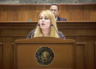 Comparece ante la PGR diputada ligada al 'Chapo'