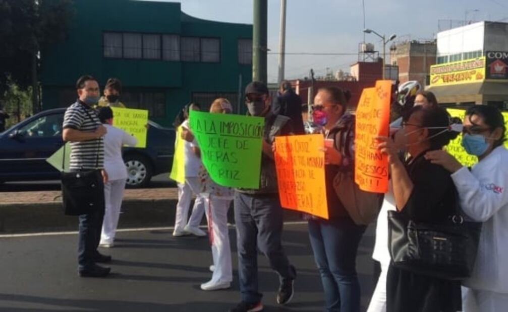 Reportan bloqueo sobre calzada Ermita por manifestación de personal médico del Hospital Pediátrico de Iztapalapa