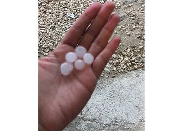 Sorprende a Cancún inusual granizada