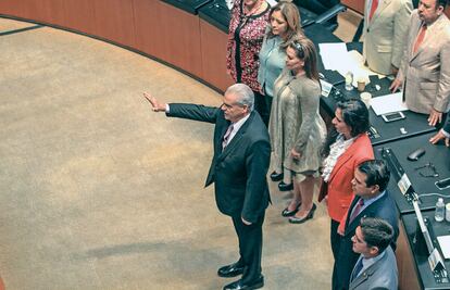 Ratifican a Basáñez como embajador de México en EU