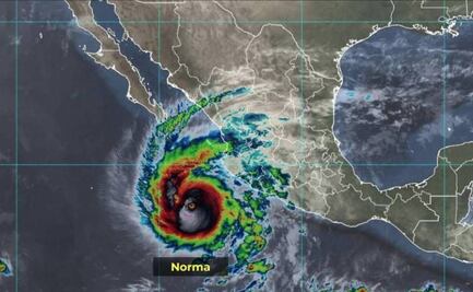 Huracán “Norma” se debilita a categoría 3; se aproxima a Baja California Sur