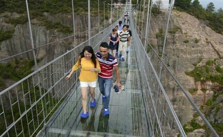 ¿Te atreves a cruzar este puente aterrador?