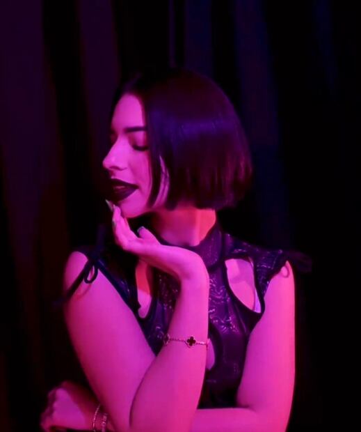 Ángela Aguilar modela la lencería de Rihanna y enciende Instagram