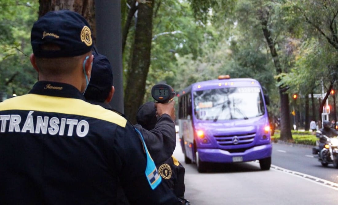 El Gobierno de la CDMX anunció cambios al reglamento de tránsito. Foto: Twitter @SSC_CDMX