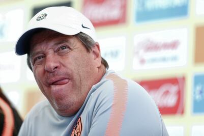 No es lo ideal salir del Azteca: Miguel Herrera