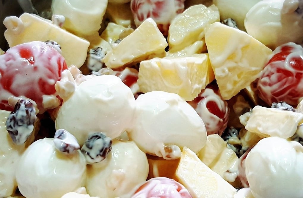 La ensalada de manzana es un platillo típico navideño / Foto: Pixabay 