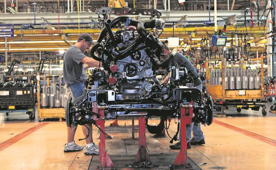 Crece 14% venta al mayoreo de vehículos pesados