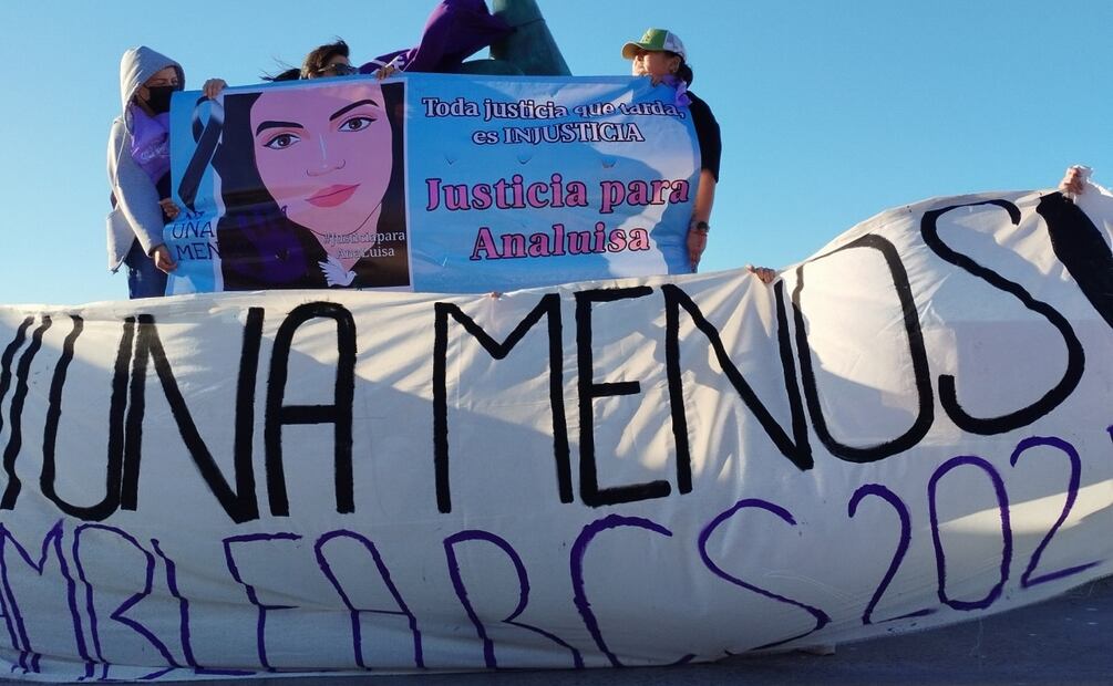 Marchan por calles de Baja California Sur este 8M (08/03/2025). Foto: Gladys Navarro / EL UNIVERSAL