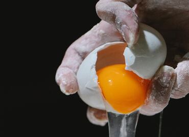 ¿Cuántas yemas de huevo se deben comer al día?