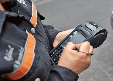 Esta es la multa por llevar pasajeros de más en tu auto