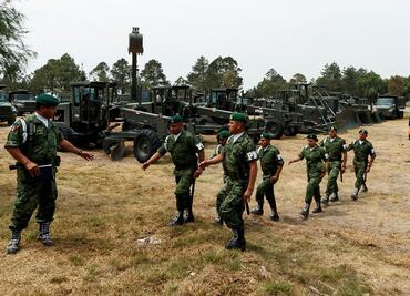 ¿Cómo consiguieron suspender el Aeropuerto de Santa Lucía?