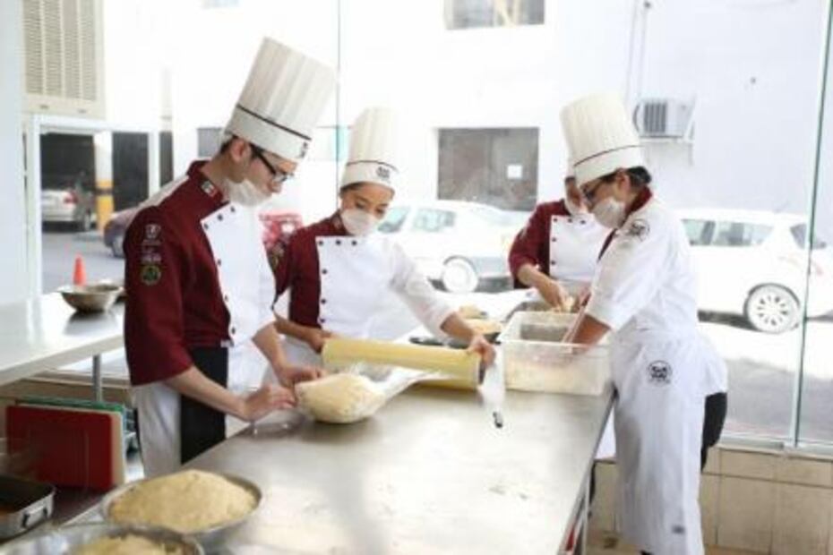 Saltillo se lleva Récord Guinness por Rosca de Reyes más grande del mundo