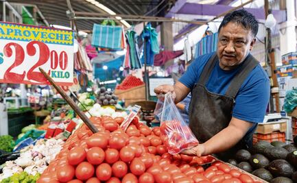 Precios mínimos a exportación del jitomate afectarán a productores nacionales, advierte Banamex; reducirá demanda a EU, asegura